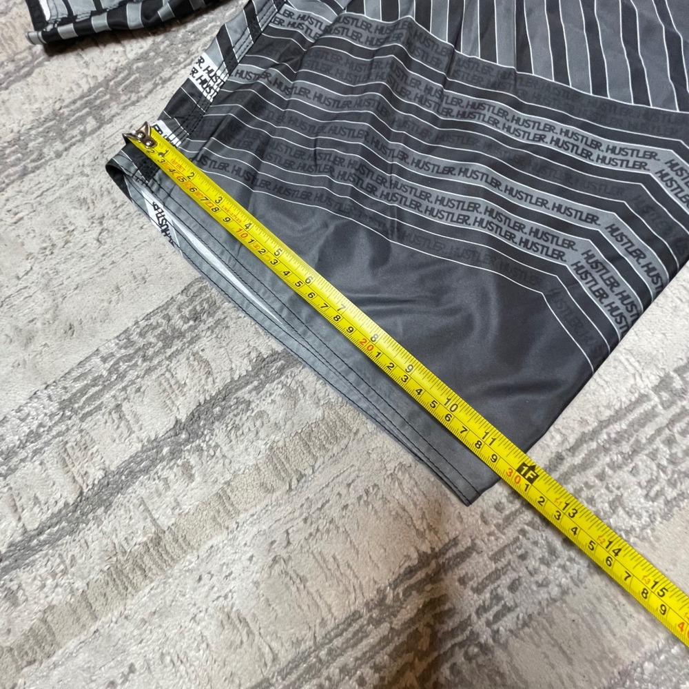 NEW Y2K Hustler Striped Board Shorts Black Grey Geometric Swim Trunks Mens 32 - Picture 4 of 5